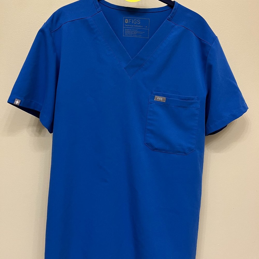 FIGS Men's Leon 3 Pocket Scrub Top Blue M